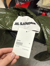 Load image into Gallery viewer, Sz MJIL SANDER SSENSE Exclusive Green Hood Down Scarf
