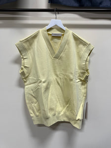 FEAR OF GOD ESSENTIALS Yellow V-Neck Vest Sz M
