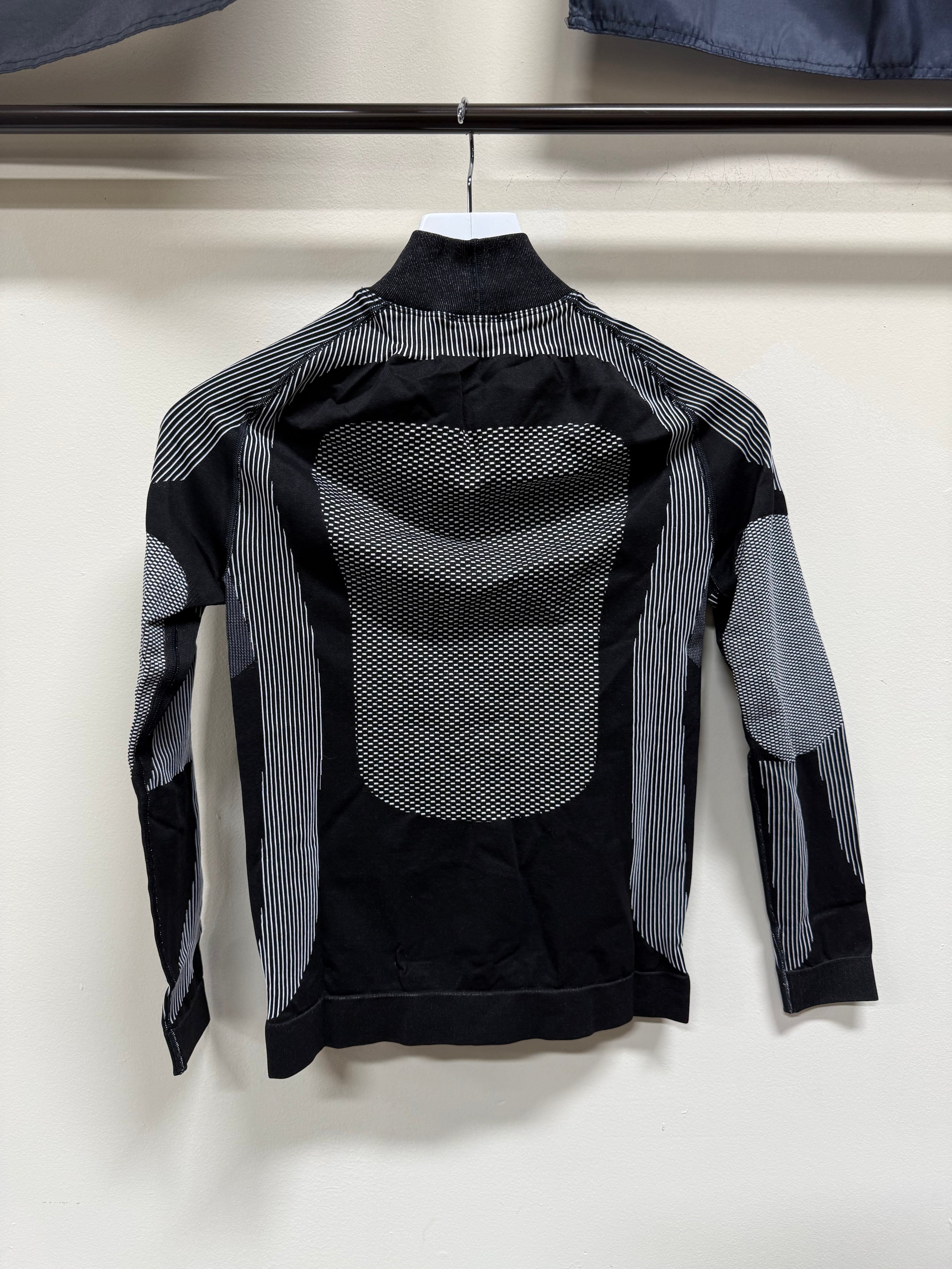 MISBHV Black Sport Active Classic Turtleneck Sz XS/S