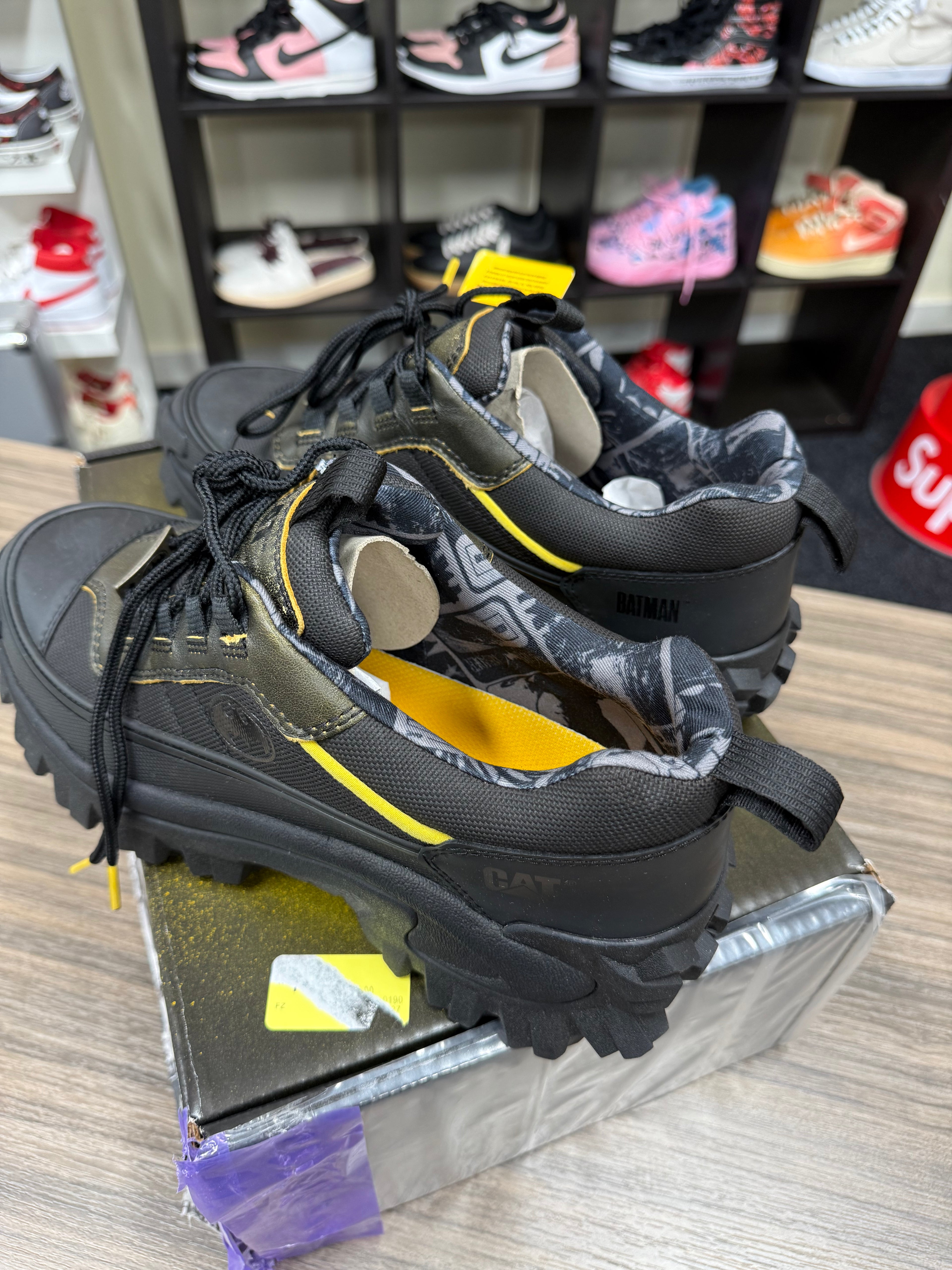 CAT Intruder Batman Sz 11.5