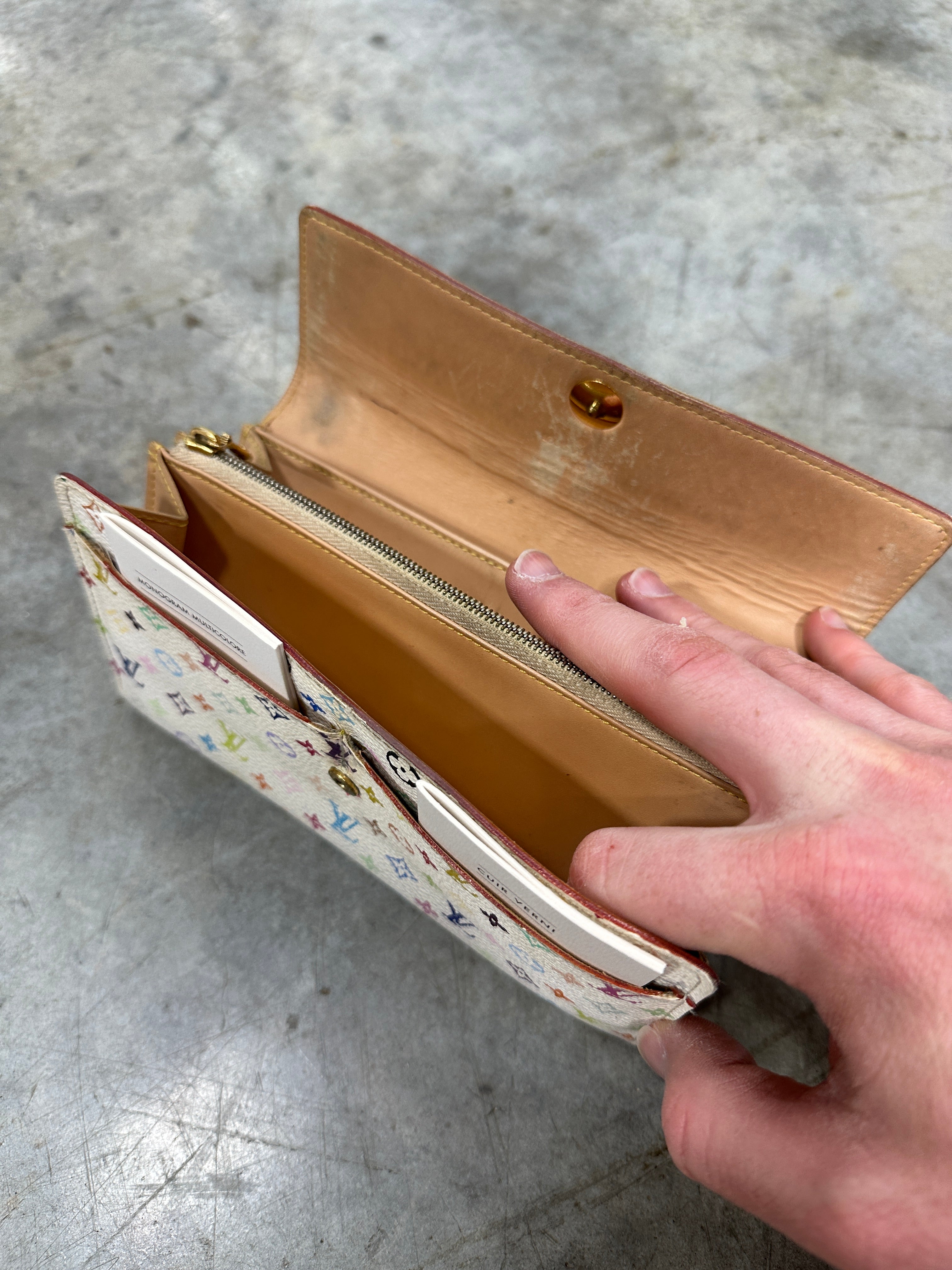 LOUIS VUITTON Monogram Multicolor Sarah Wallet White