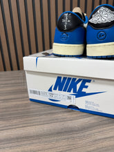 Load image into Gallery viewer, Travis Scott Jordan 1 Fragment Low Sz 13
