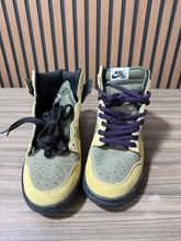 Load image into Gallery viewer, Nike Dunk High Premium SB 'Chrome Ball' Sz 10.5
