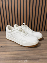 Load image into Gallery viewer, ALO Recovery Mode Sneaker Sz 11.5
