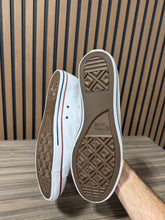 Load image into Gallery viewer, Converse CT Lean OX Sz 12
