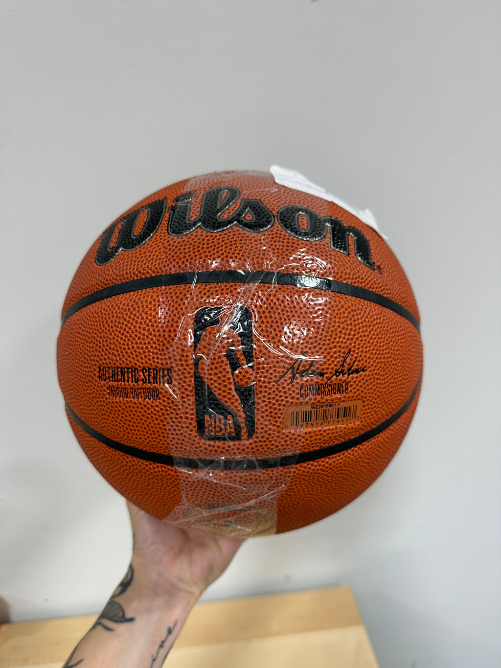 Brand New Wilson NBA Authentic Series Indoor/Outdoor Basketball – Official Regulation Size 7 (29.5")