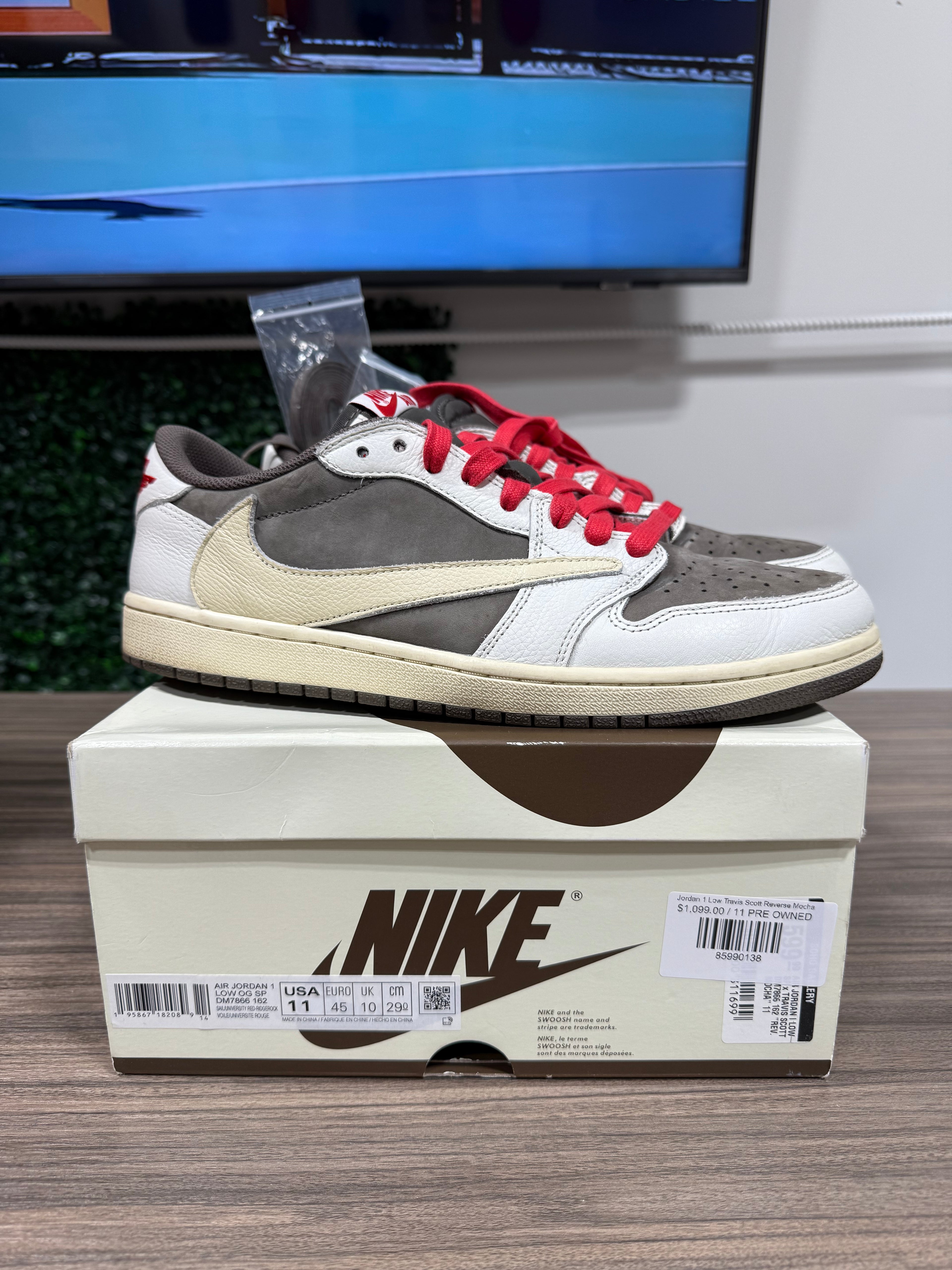 Travis Scott Jordan 1 Low Reverse Mocha Sz 11