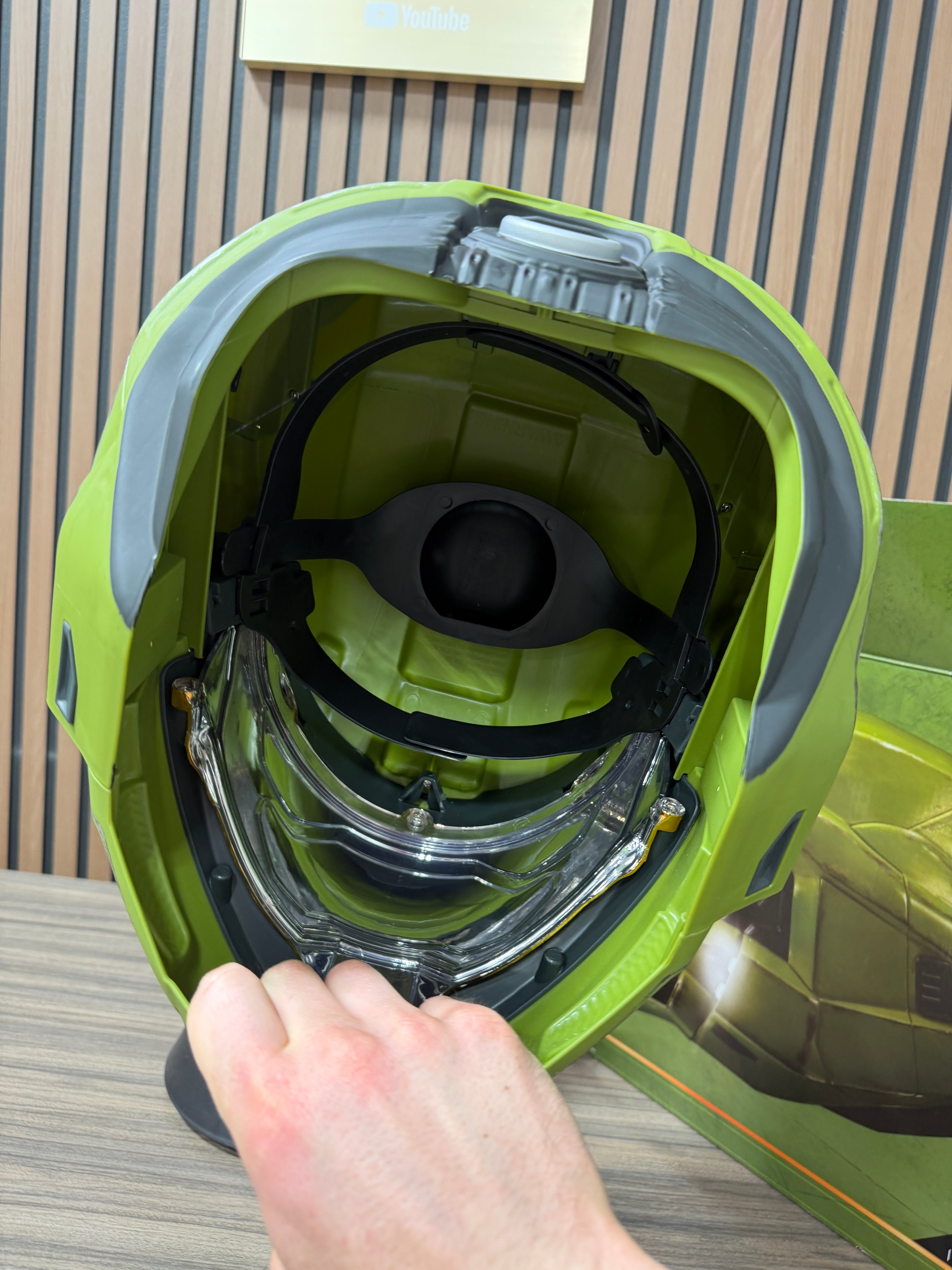 Halo Master Chief Deluxe Helmet with Stand-LED Lights on Each Side