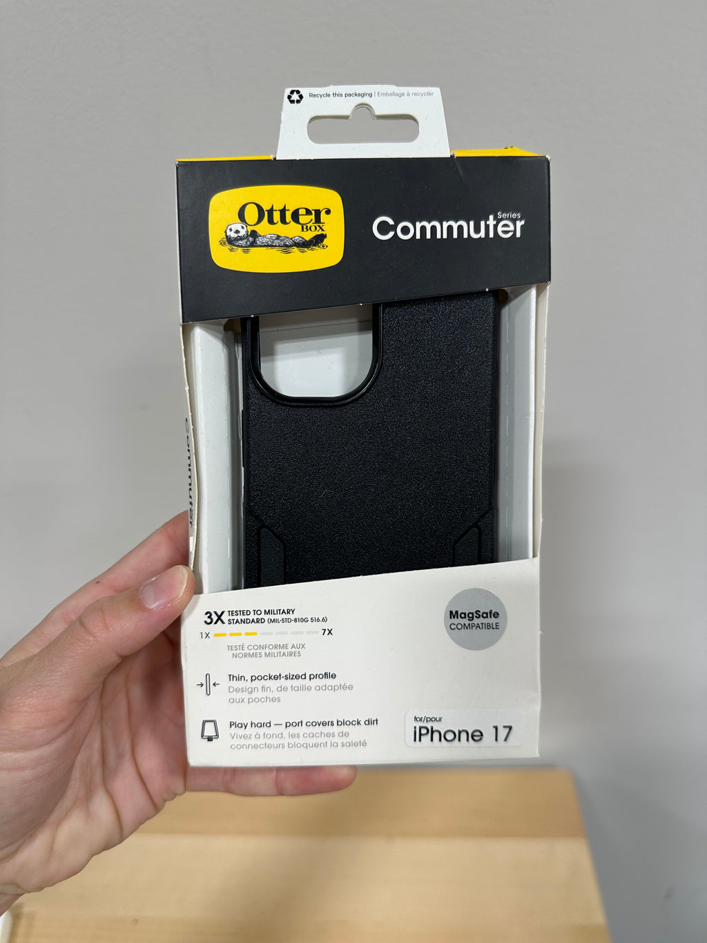 Brand New OtterBox Commuter Series MagSafe Case with Camera Control for Apple iPhone 17 – Black