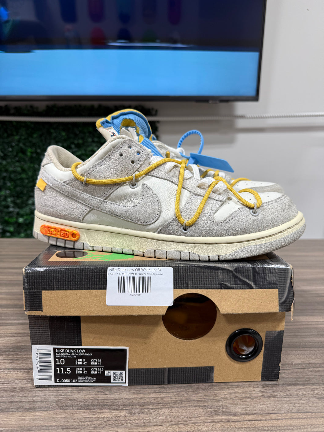 Off White x Nike Dunk Low Lot 34 Sz 10