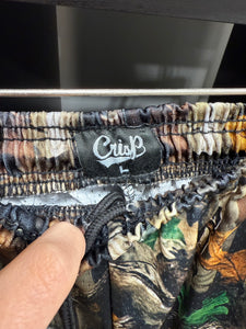 Crisp Shorts Camo Sz L