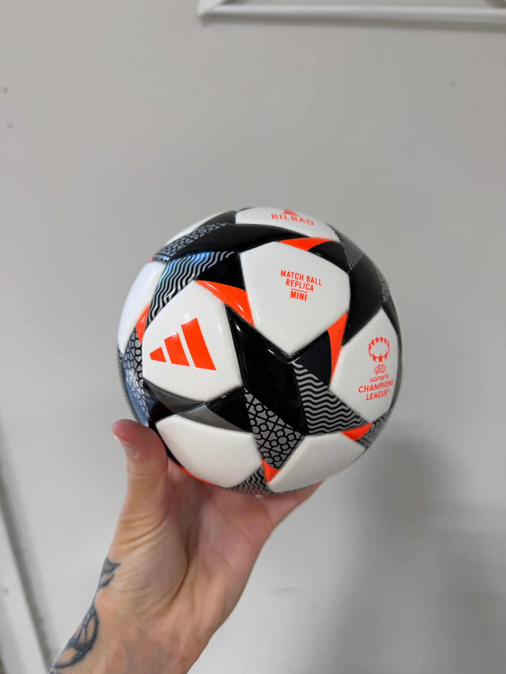 adidas UEFA Women's Champions League 23/24 Mini Knockout Ball