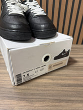 Load image into Gallery viewer, Off White Air Force 1 Moma Sz 7.5M/9W
