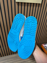 Load image into Gallery viewer, Jordan 1 Off-White UNC NO BOX Sz 14
