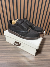 Load image into Gallery viewer, Travis Scott x Air Jordan 1 Retro Low OG SP 'Velvet Brown' Sz 12
