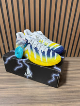 Load image into Gallery viewer, Nike Ja 3 'Murray State' Sz 12
