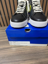 Load image into Gallery viewer, Lance Mountain MOCA Museum SB Blazer Sz 11 DS
