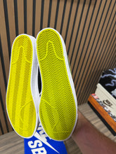 Load image into Gallery viewer, Lance Mountain MOCA Museum SB Blazer Sz 11 DS
