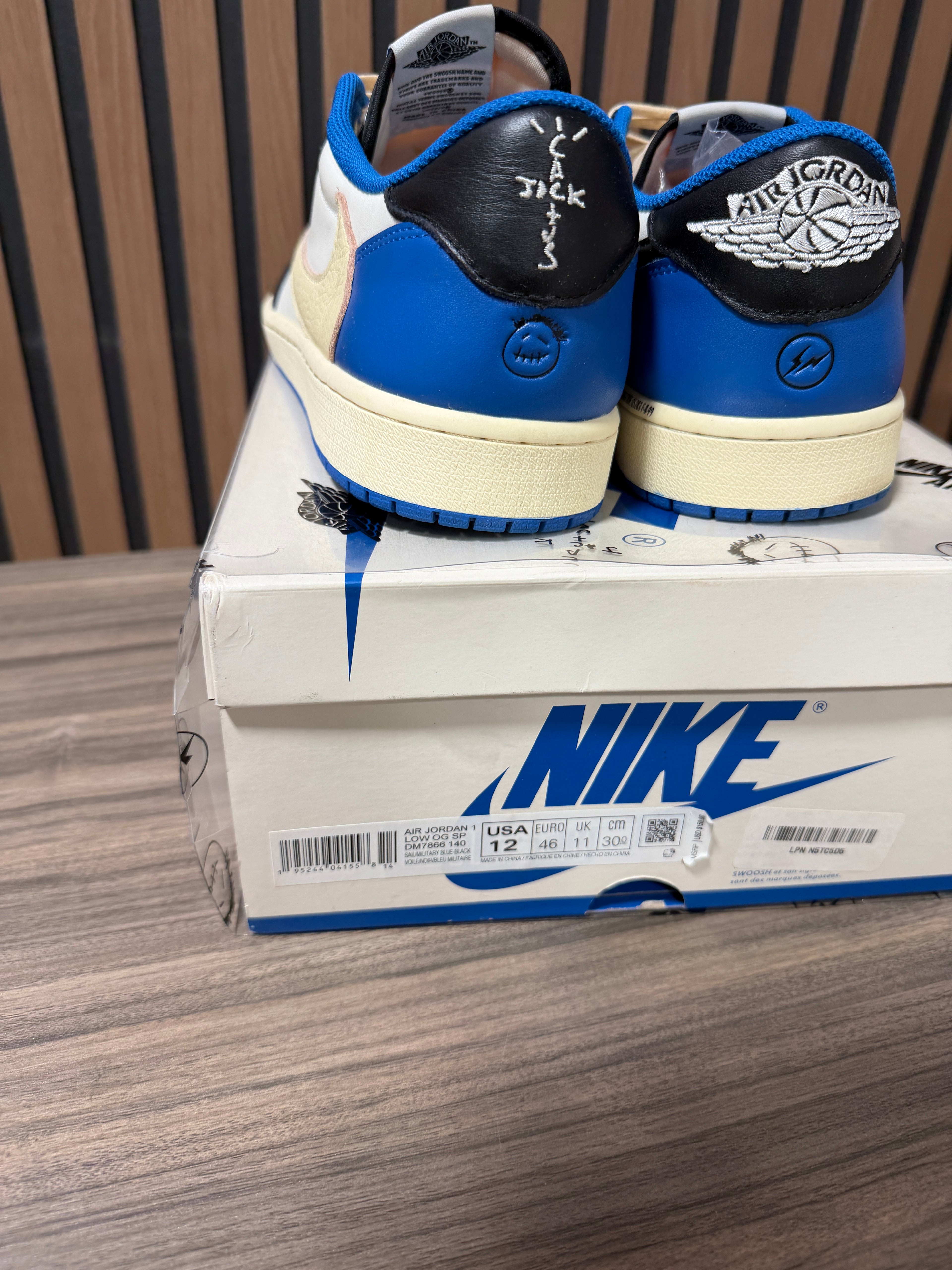 Travis Scott Fragment Low Sz 12