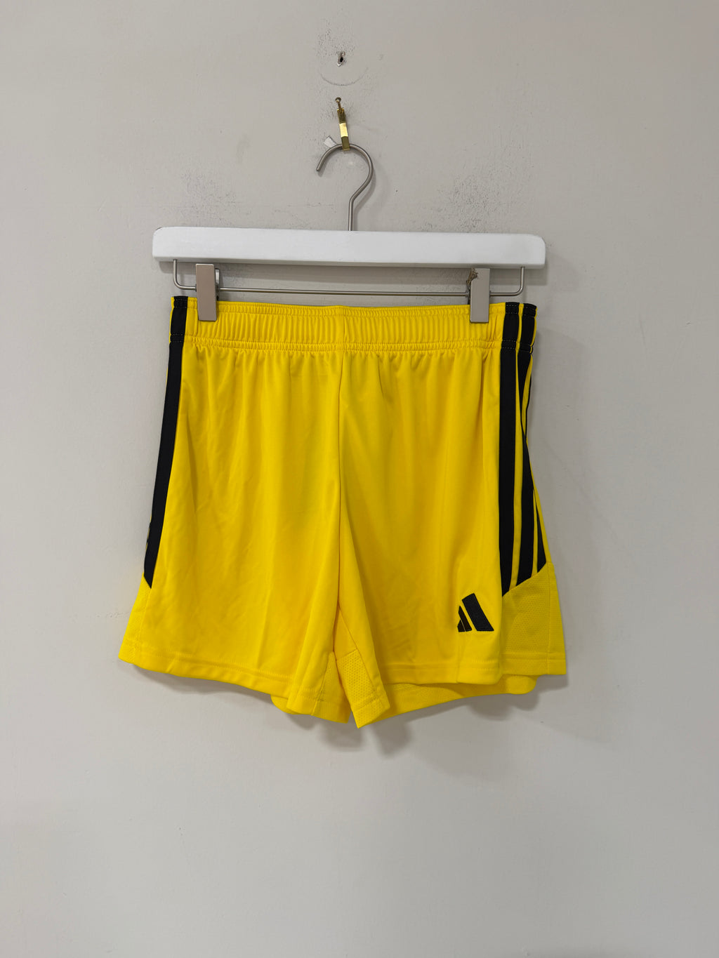 Adidas tiro 26 Womens Shorts Sz Small