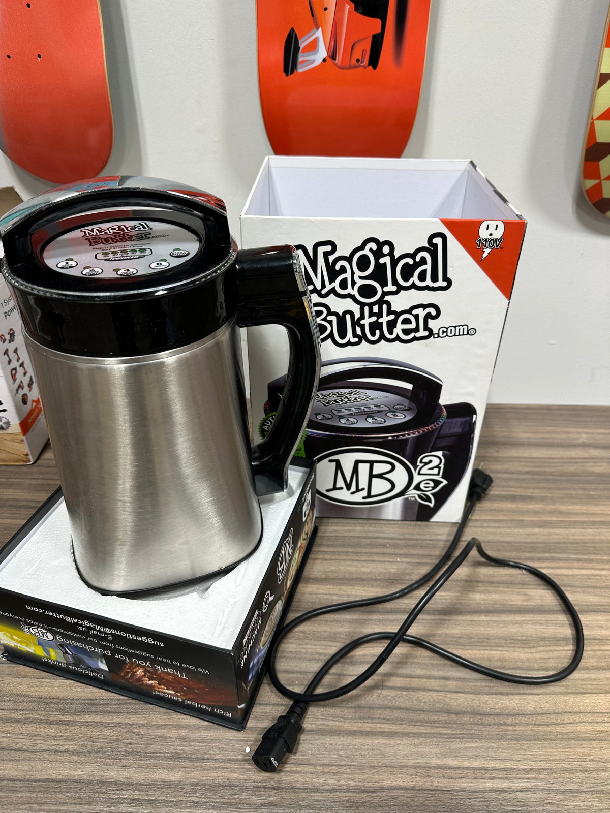 Magical Butter MB2e Botanical Extractor Machine Infuser Boxed Clean Working