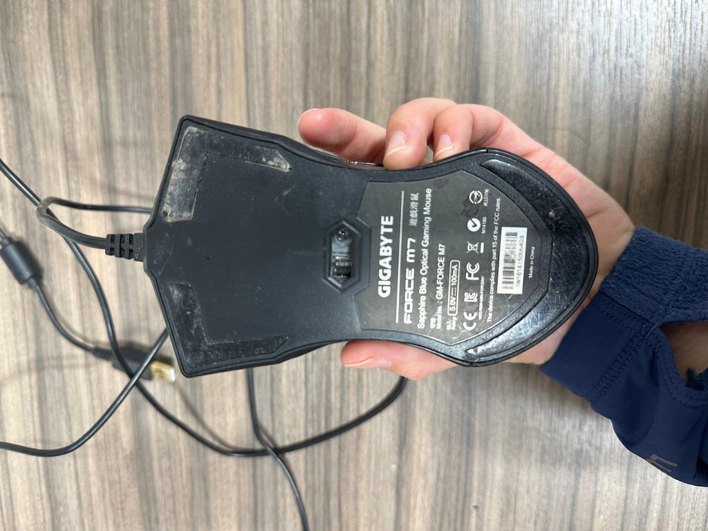 Gigabyte FORCE M7 Wired Optical Gaming Mouse 3200 DPI GM-FORCE M7 Black PC