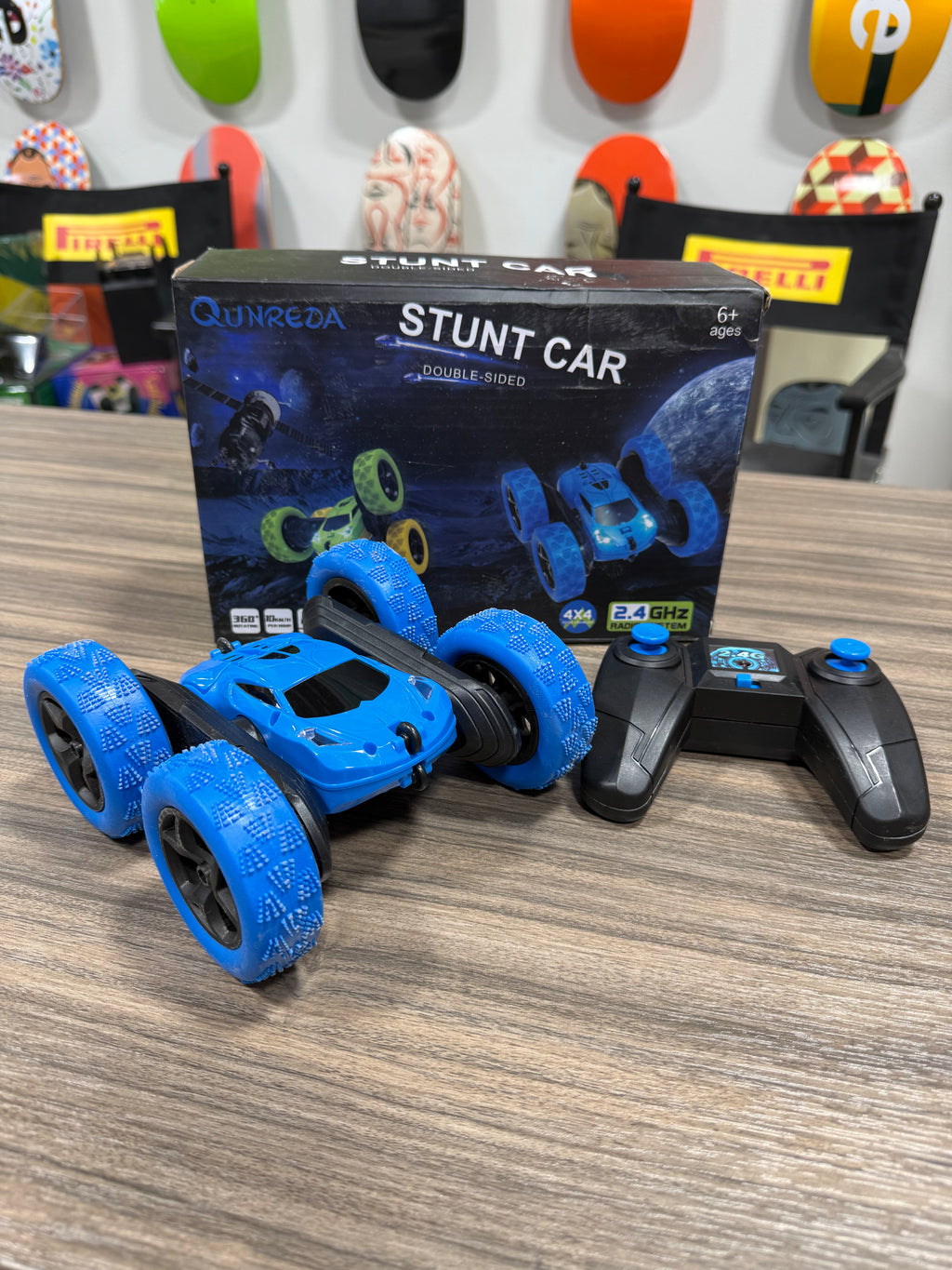 QUNREDA RC Stunt Car Blue
