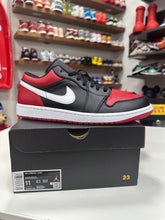 Load image into Gallery viewer, Jordan 1 Low Black/Red/White Sz 11
