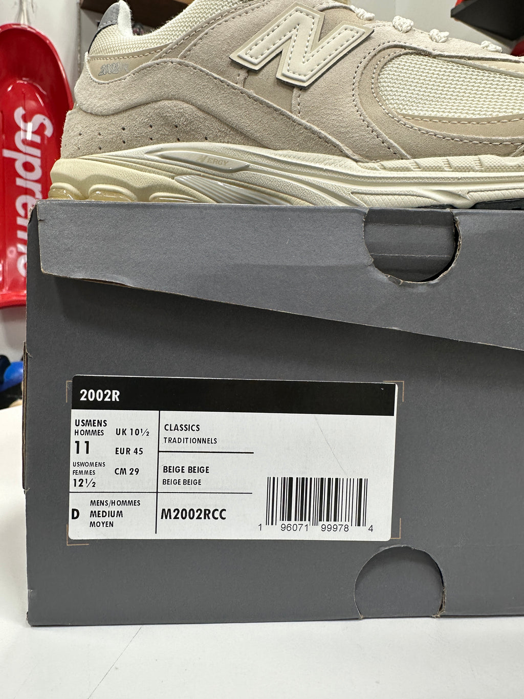New Balance 2002R Sz 11