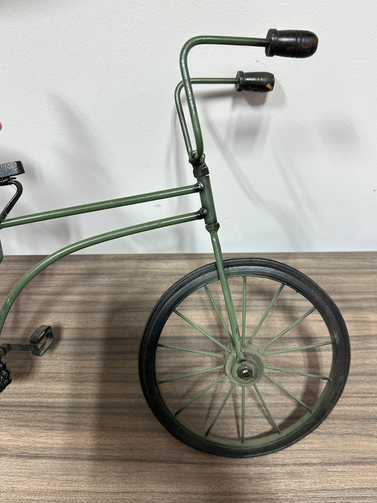 Rustic Wrought Iron Mini Bike Figurine Decorative Shelf Accent DAMAGED