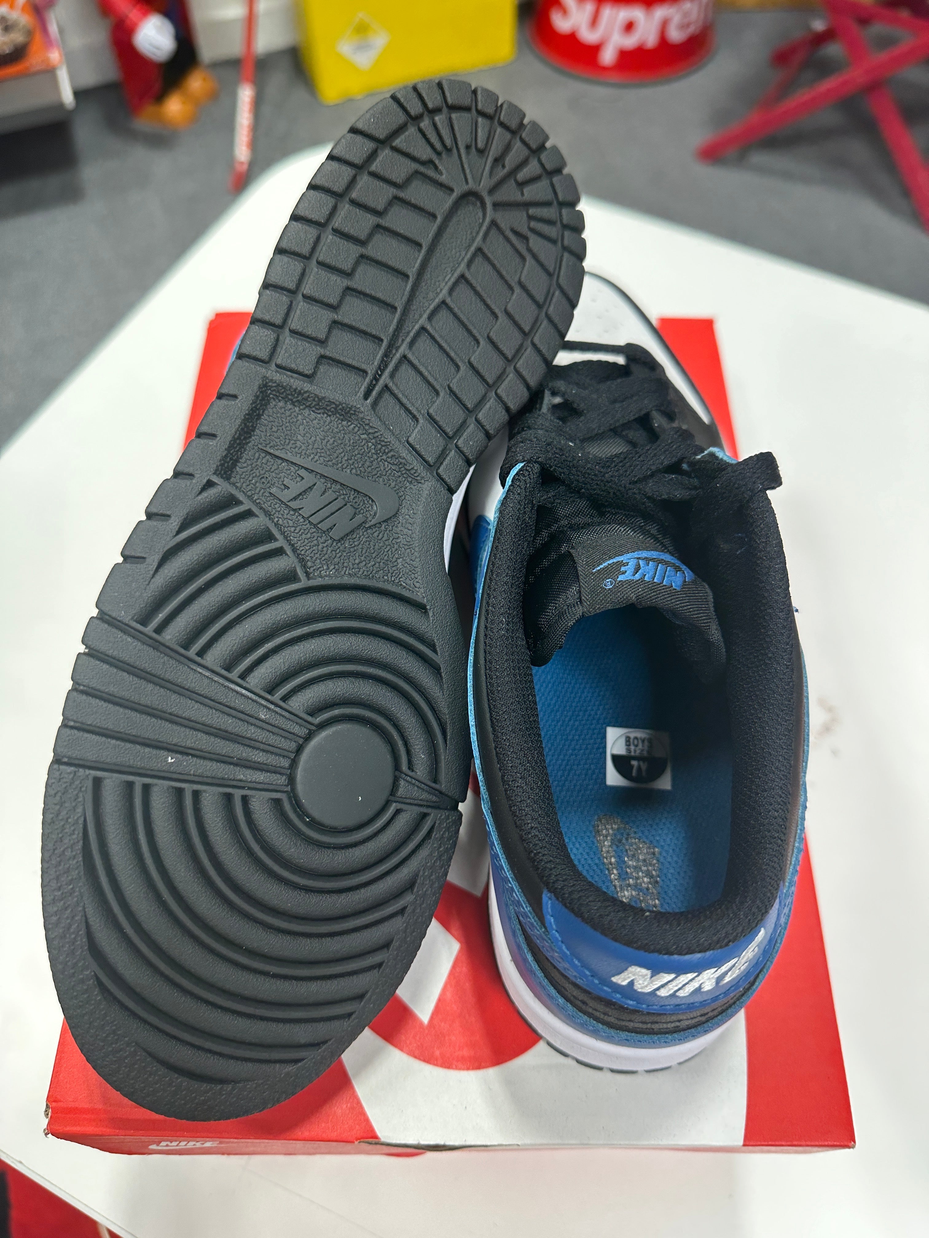 Nike Dunk Low Blue Panda Sz 7y