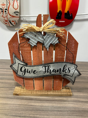 Rustic Wood Pallet Pumpkin Give Thanks Tabletop Sign Metal Autumn Thanksgiving
