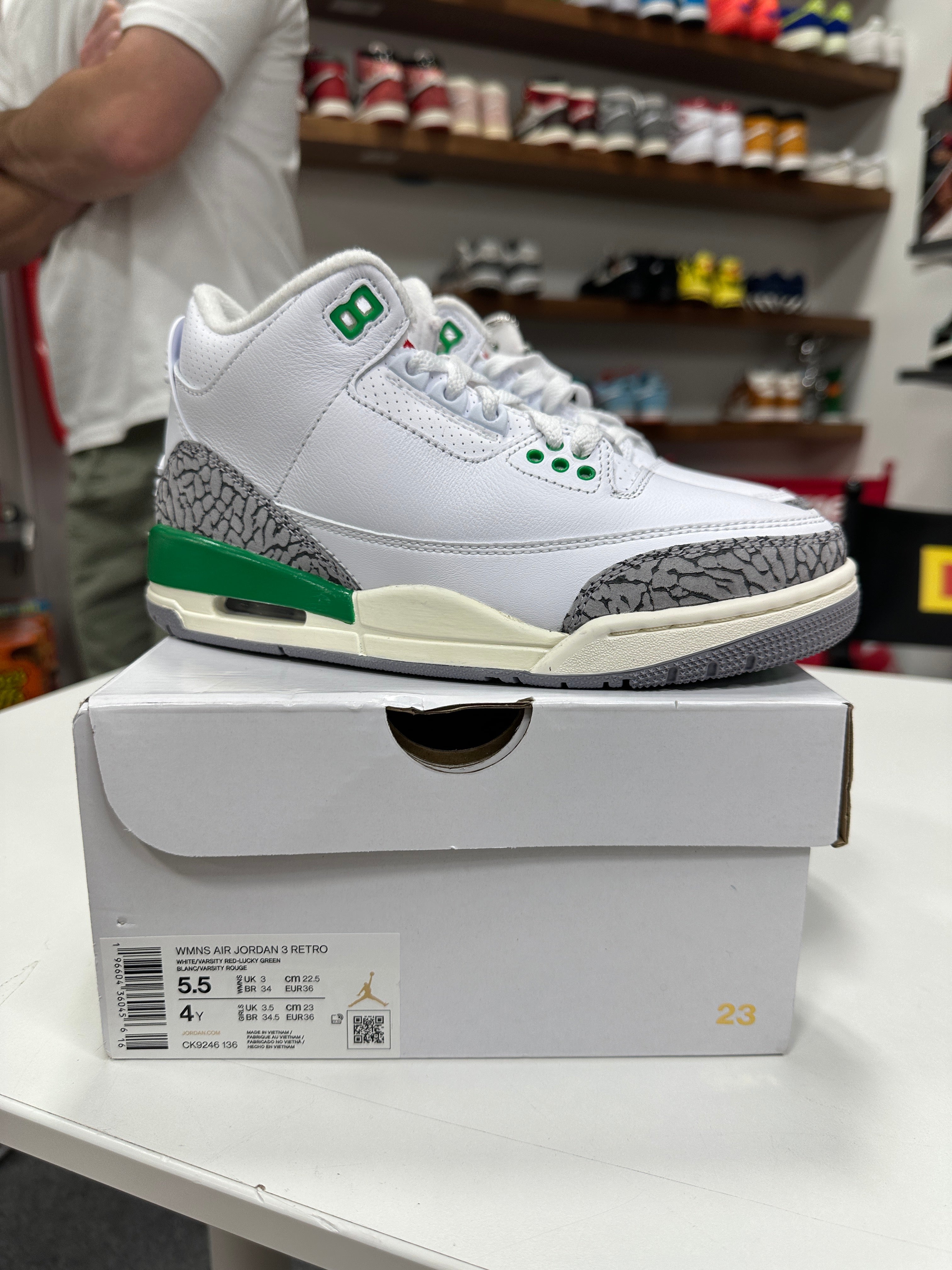Jordan 3 Lucky Green Sz W5.5