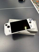Load image into Gallery viewer, ASUS - ROG Ally 7&quot; 120Hz FHD 1080p Gaming Handheld
