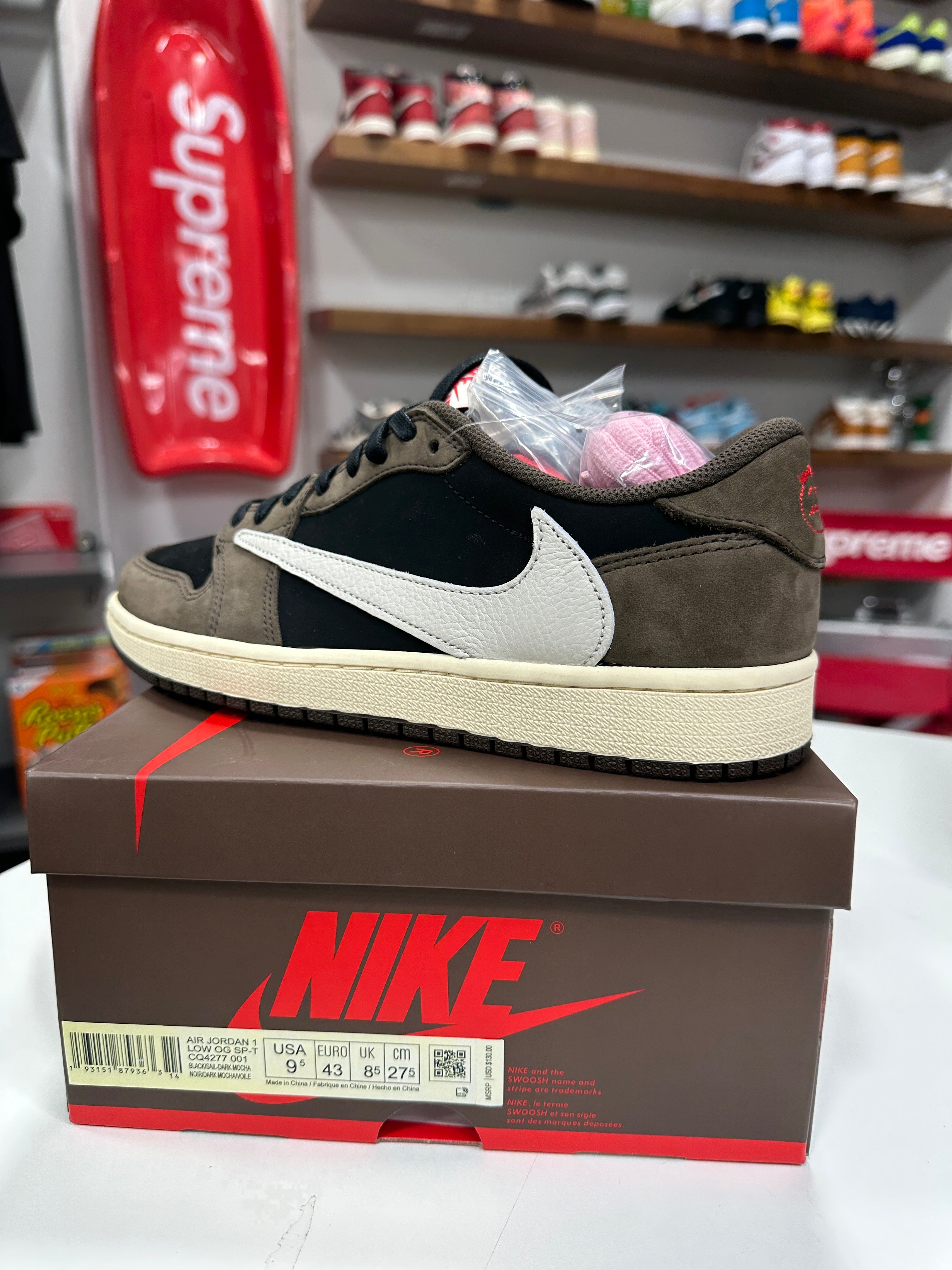 Travis Scott Jordan 1 Low Sz 9.5