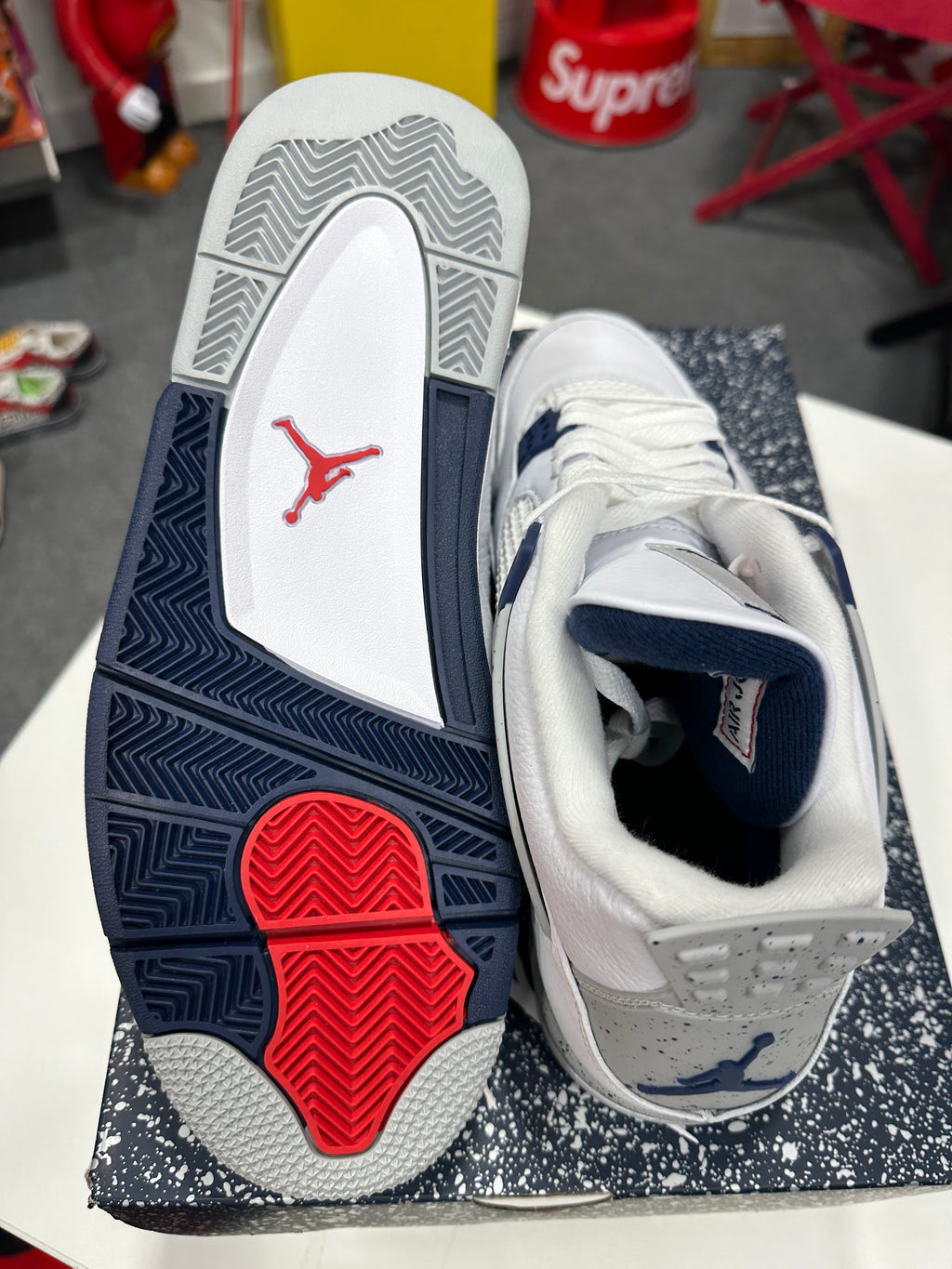 Jordan 4 Midnight Navy Sz 11.5M