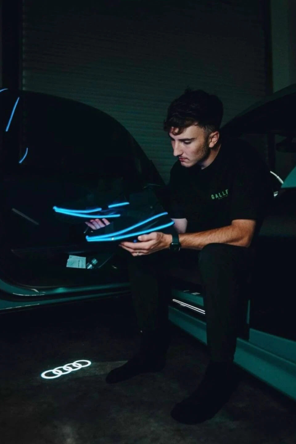 Reza OG Light Up Sneaker Sz 11