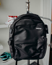 Load image into Gallery viewer, Ridge The Commuter Backpack - Weatherproof
