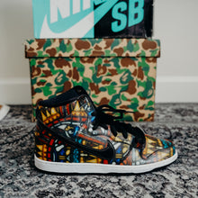 Load image into Gallery viewer, Nike SB Dunk &quot;Stained Glass&quot; Size 11.5
