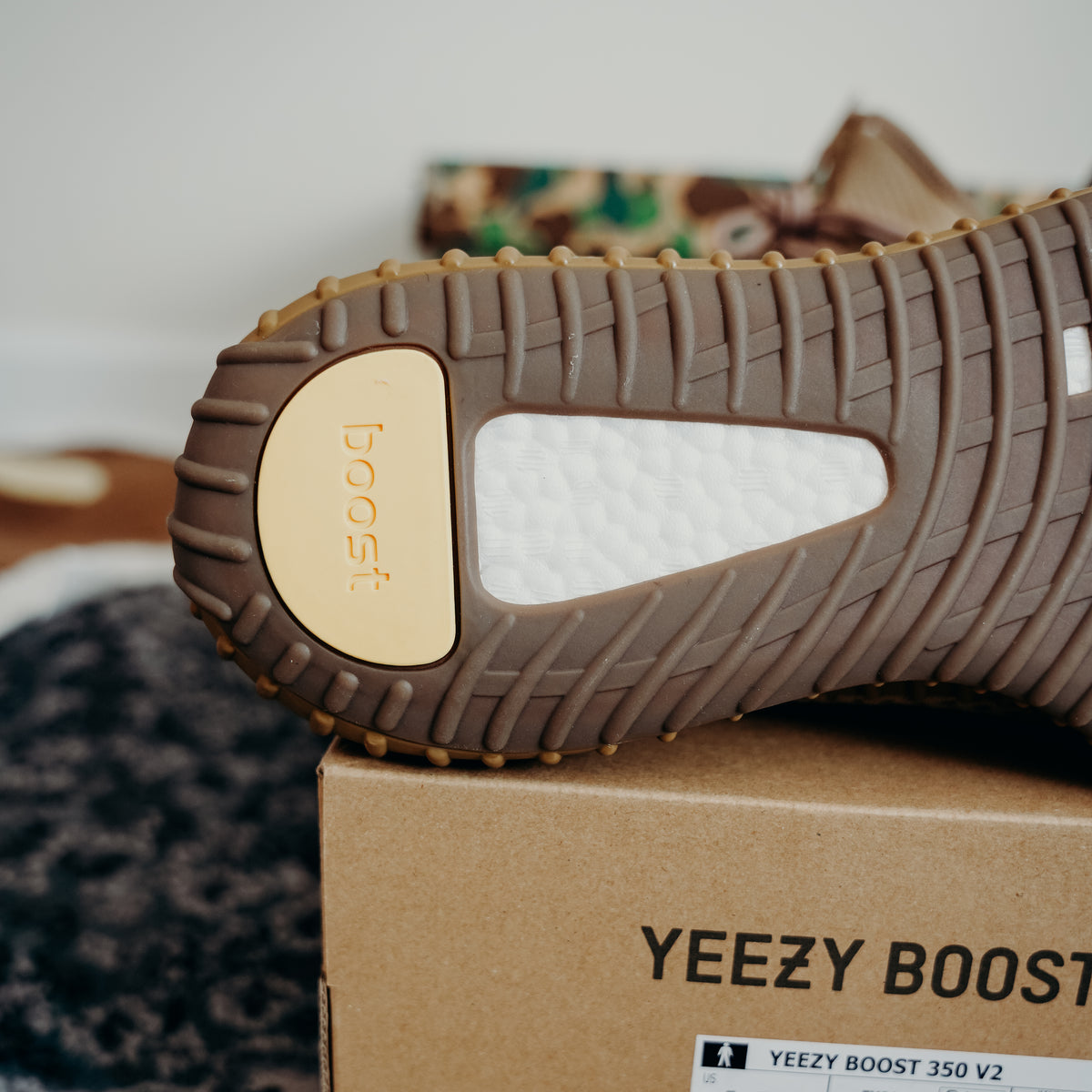 Yeezy 350 V2 "Earth" Size 12.5