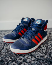 Load image into Gallery viewer, Adidas Top 10 Sz 11.5
