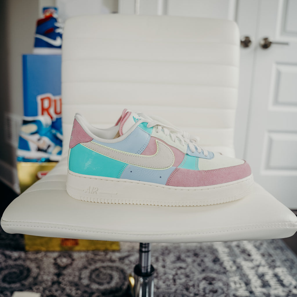 Nike Air Force 1 Low Easter (2018) Sz 10.5