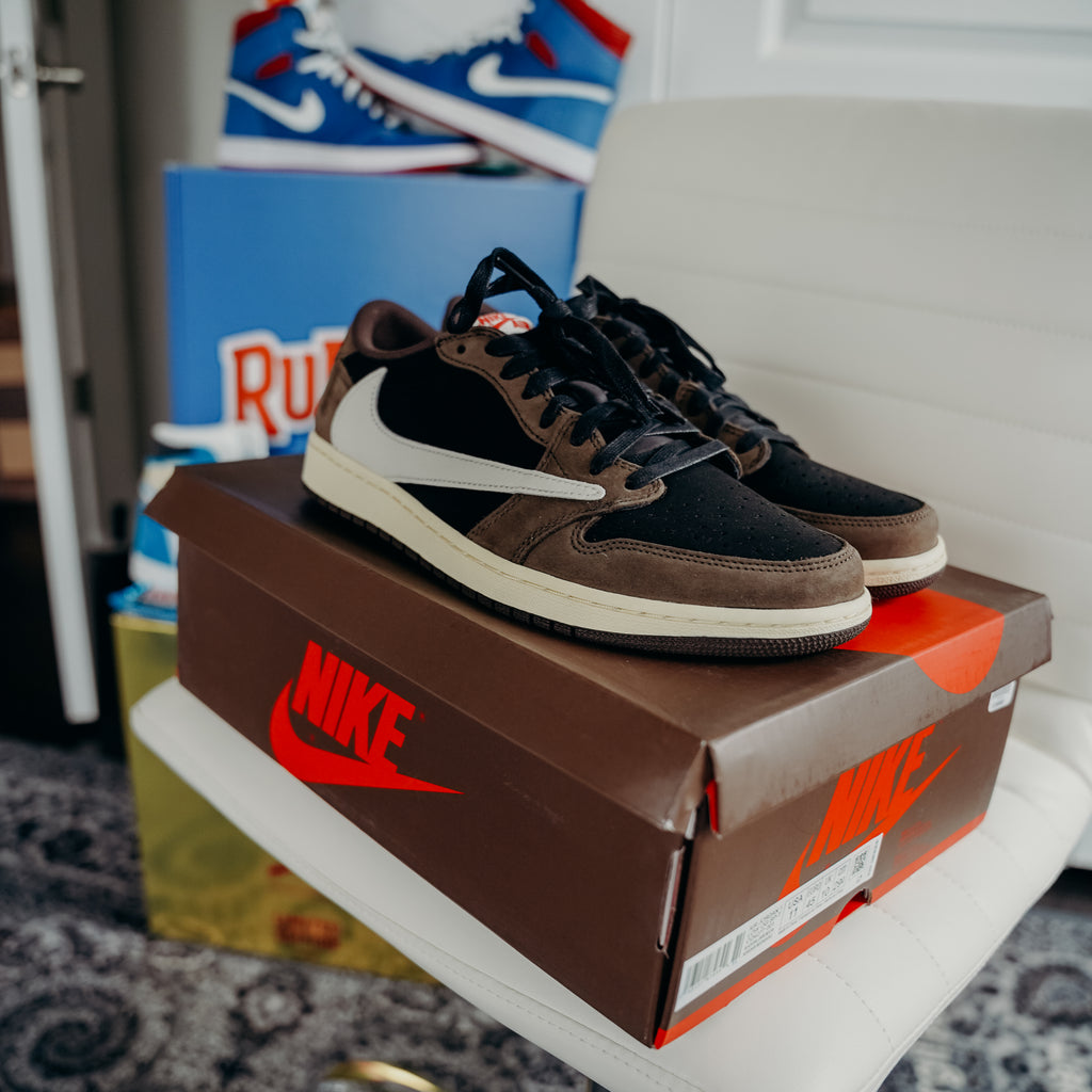 Jordan 1 Retro Low OG SP Travis Scott Sz 11