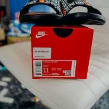 Load image into Gallery viewer, Nike &quot;Just Do It&quot; Slides Sz 11
