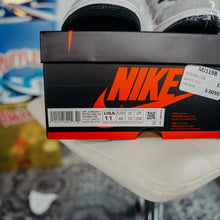 Load image into Gallery viewer, Jordan 1 Retro High Light Smoke Grey Sz 11
