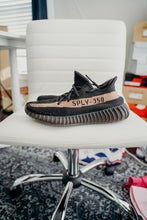 Load image into Gallery viewer, Yeezy 350 V2 Copper Sz 8.5
