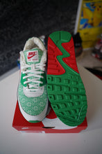 Load image into Gallery viewer, Nike Air Max 90 Nordic Christmas (2020) Sz 11
