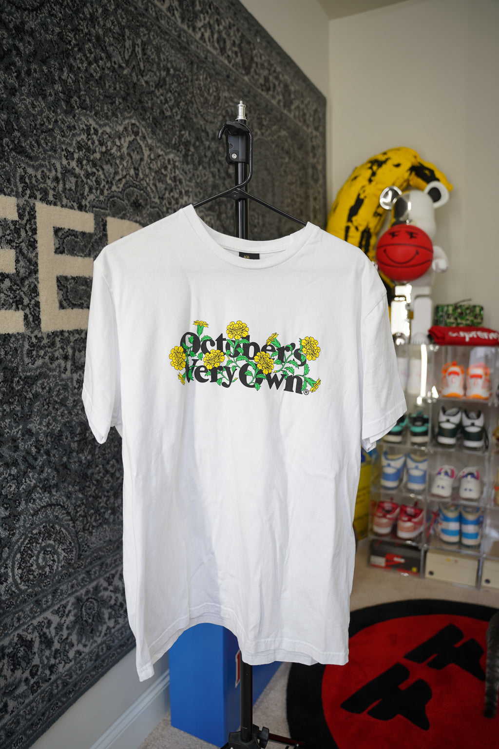 Octobers Very Own Tshirt Sz XL