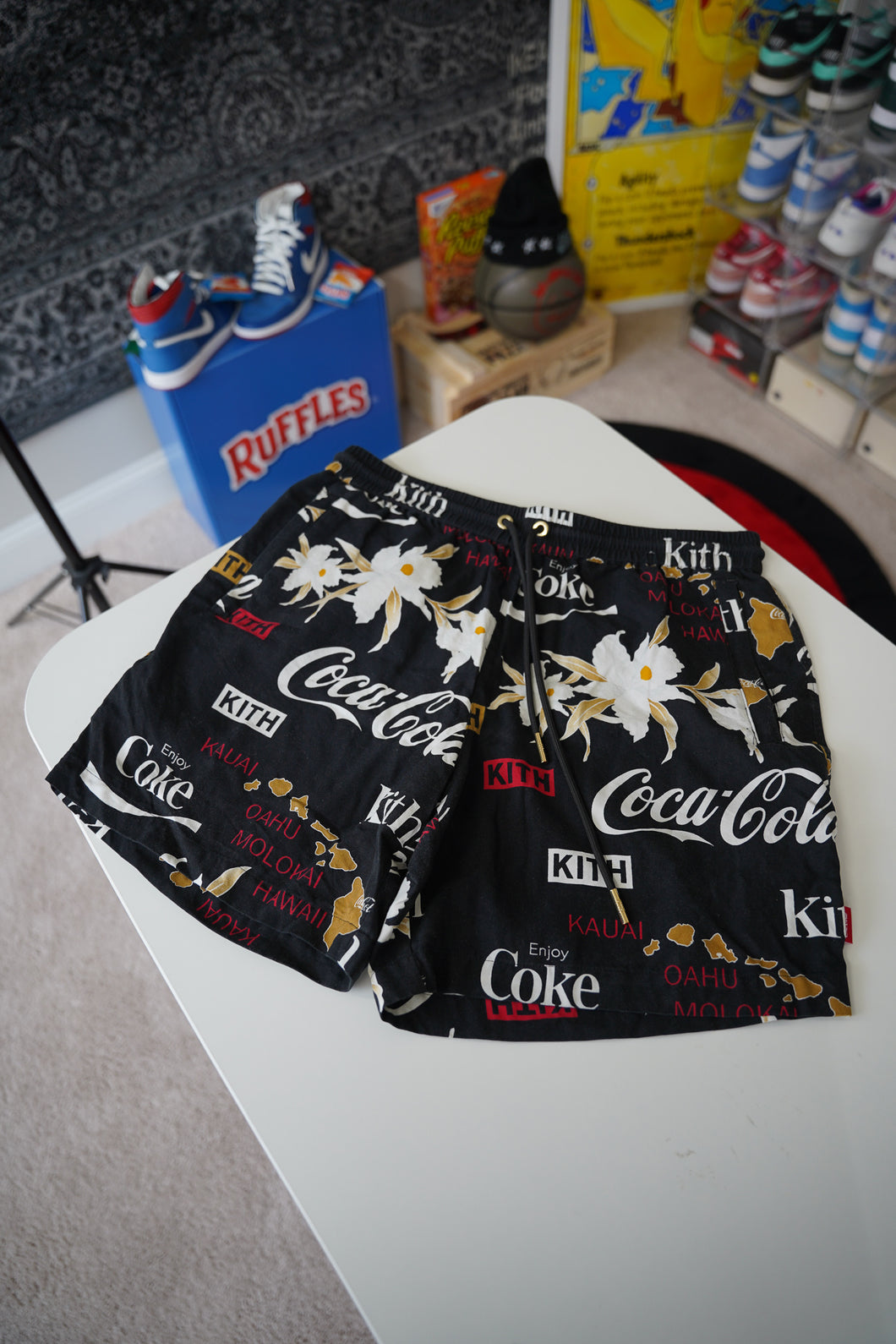 Coca-Cola x Kith Shorts Sz M