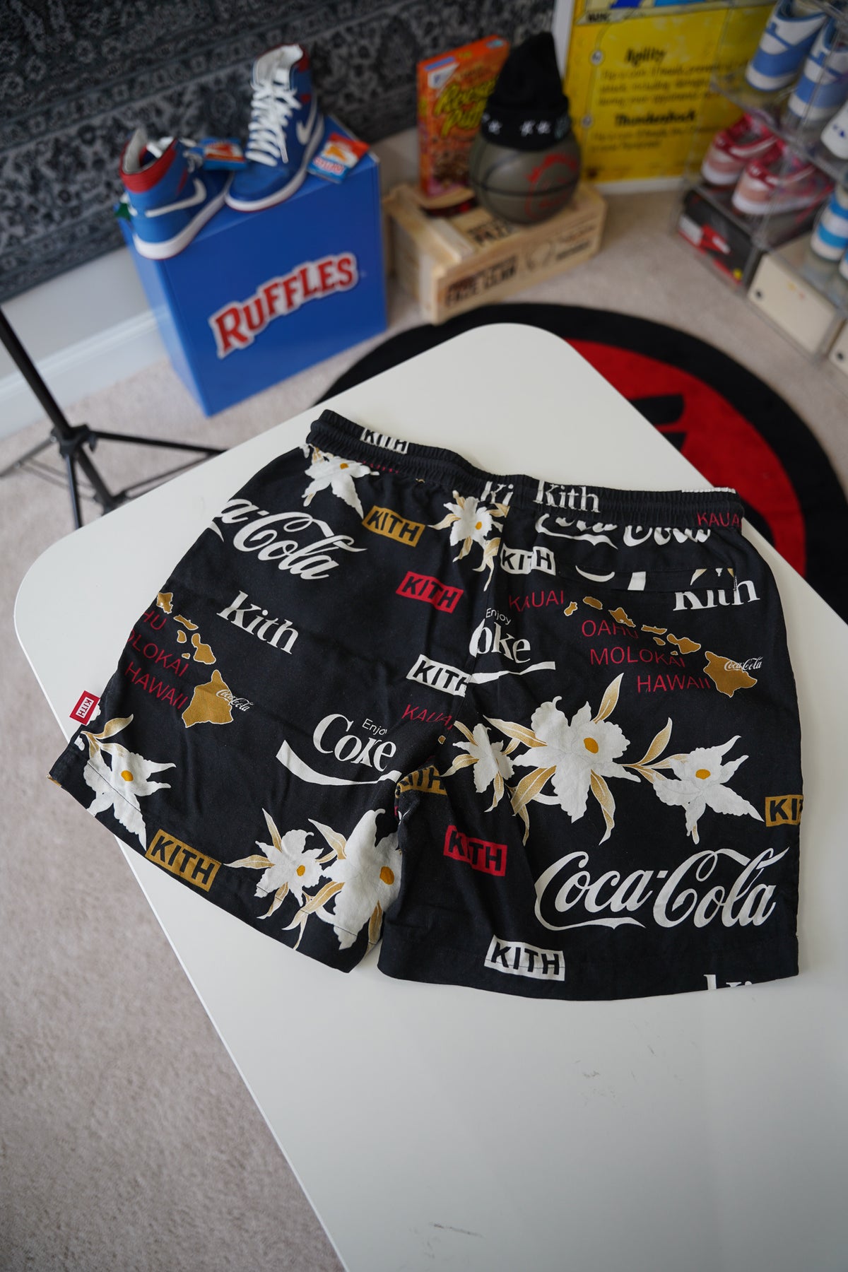 Coca-Cola x Kith Shorts Sz M